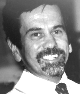 Photo of photos/Robin Denis MacLennan d 2018 portrait